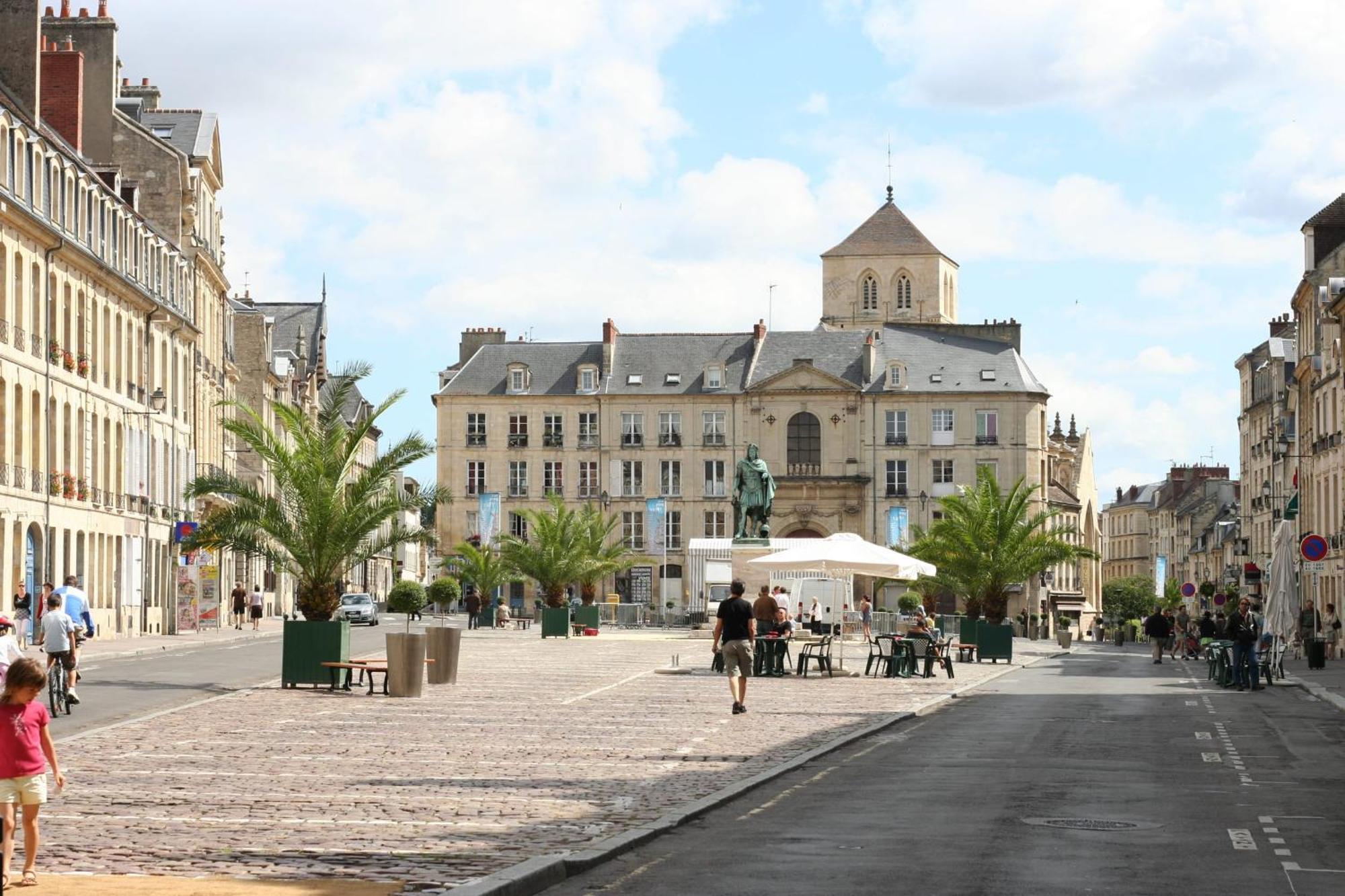 Le Castel D'Orne - Piscine Et Terrasse Caen Bagian luar foto